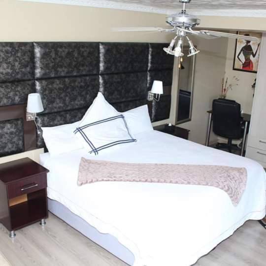 Max B&B East London Esterno foto